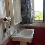 Sarda Pensión 3*