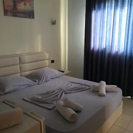 Sarda ゲストハウス Deja's Ford