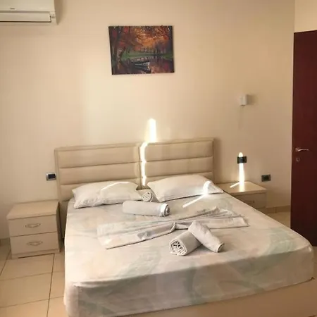 Πανσιόν Sarda 3*